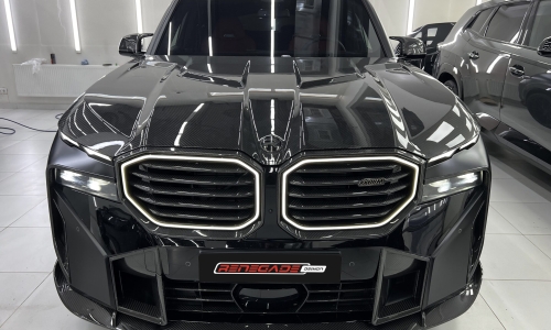 Full carbon BMW XM with NEW bonnet