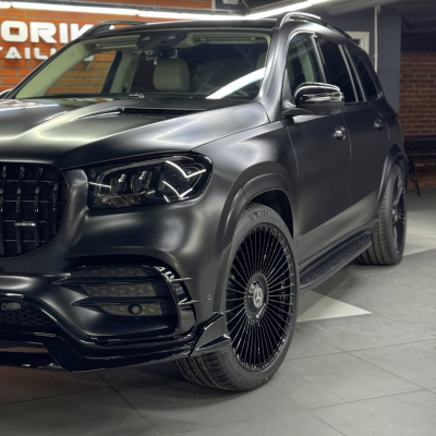Gloss black kit for Felix