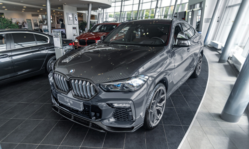 Обновите свой BMW X6 G06 с помощью эксклюзивного карбонового обвеса