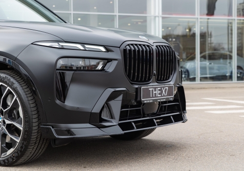 Новый обвес для BMW X7 LCI у официального дилера BMW