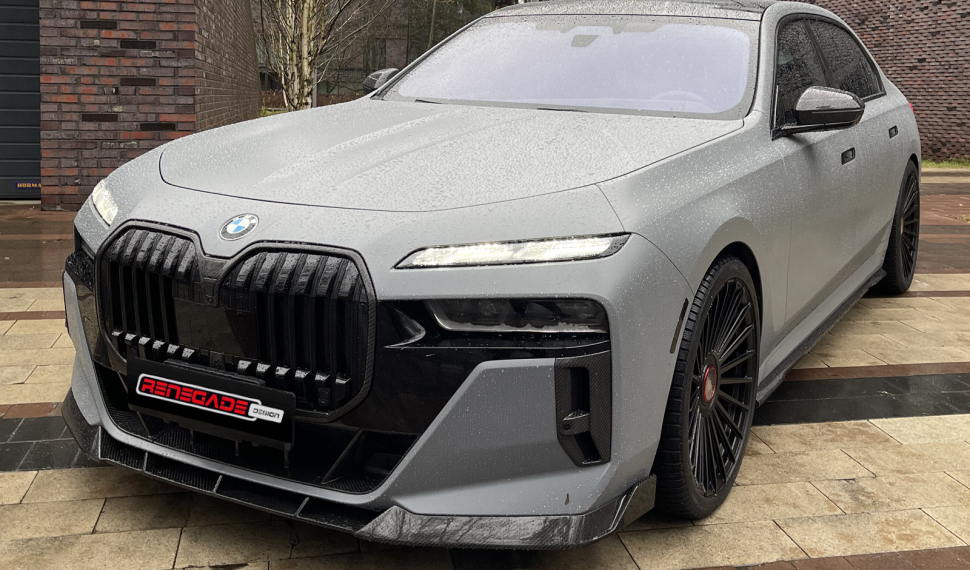 бампер BMW 7 G70