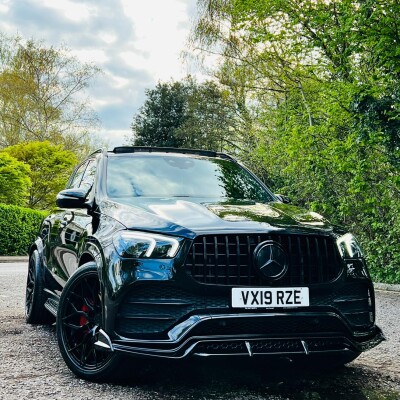 GLE SUV Frontlippe für Mr. Akib in UK